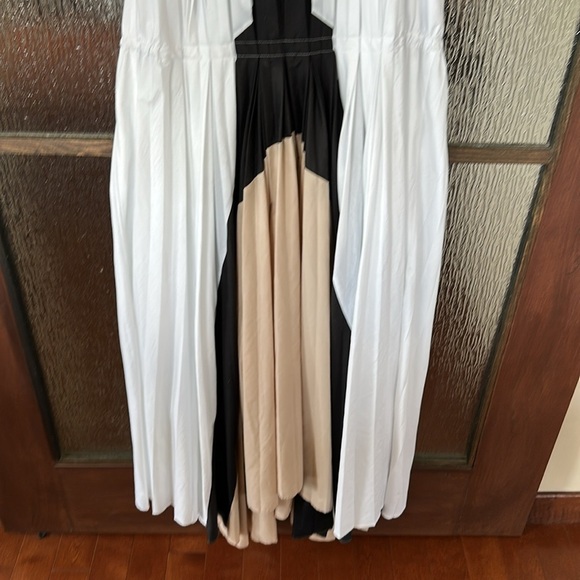 Bibhu Mohapatra Chic Black and White Maxi pleated Dress with Tan Accents size 16 - Picture 15 of 17